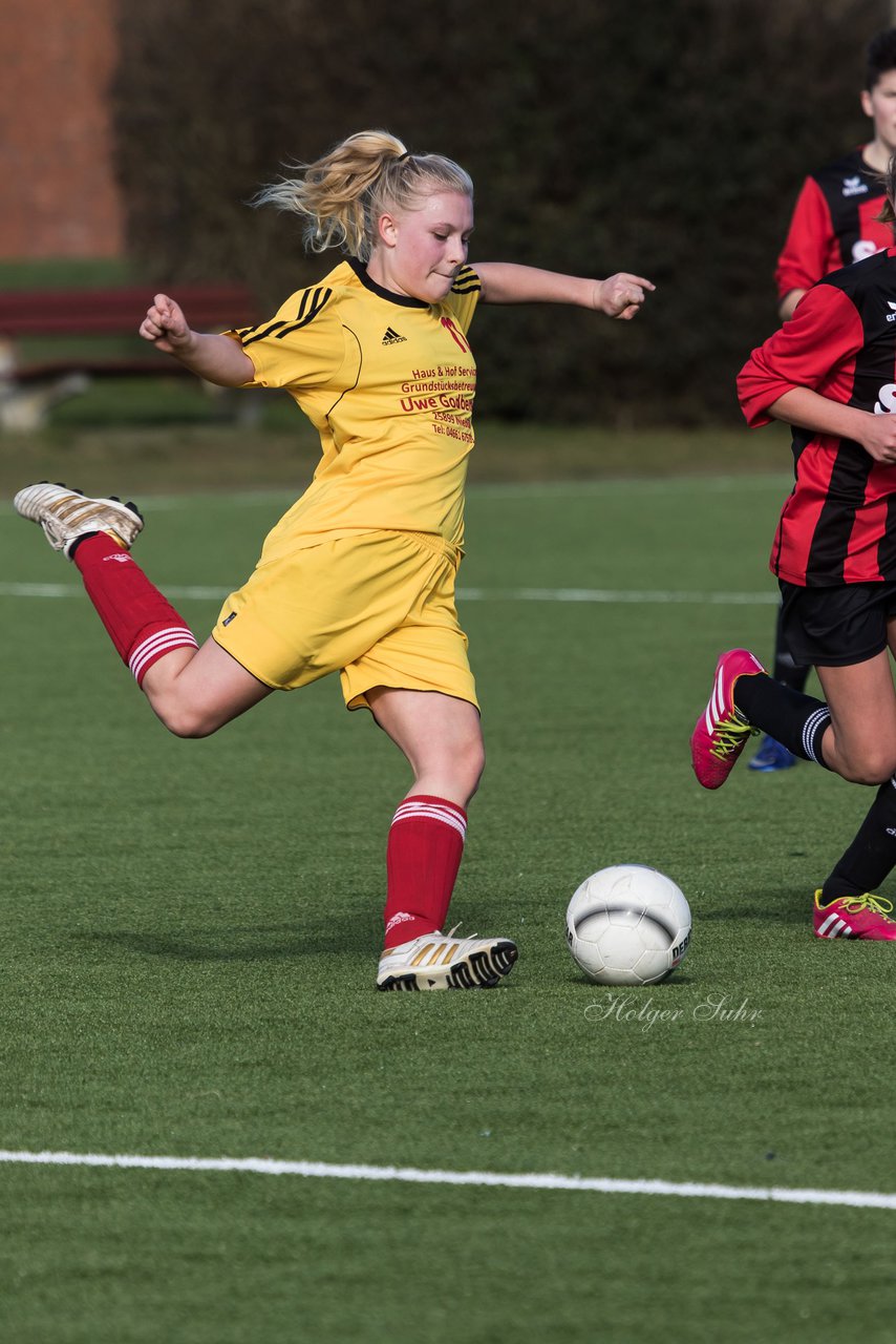 Bild 92 - B-Juniorinnen SG Weststeinburg/Bei - SV Fisia 03 : Ergebnis: 1:2